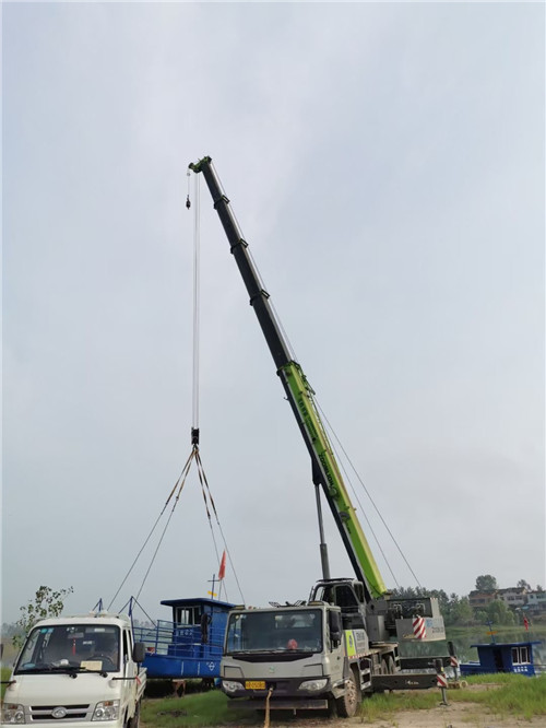 晋宁区桥梁建设吊装案例
